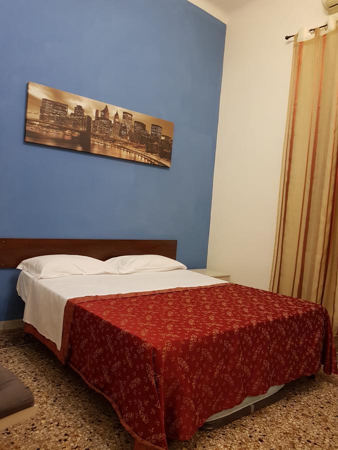 Guest House Hellokitty Roma Ngoại thất bức ảnh